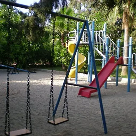 فندق Club Tropical 3*