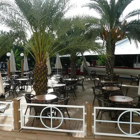 Club Tropical Hotell