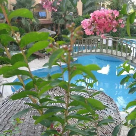 Hotell Club Tropical 3*